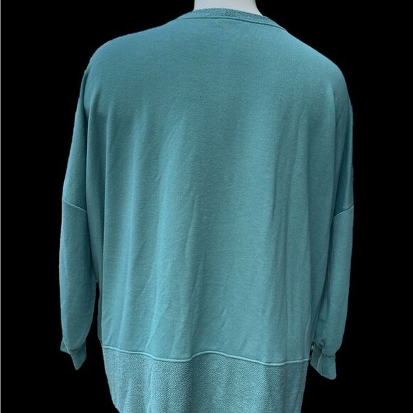 First Love Aqua Pullover Long Sleeve Sweatshirt Top Super Soft Large - Picture 3 of 6
